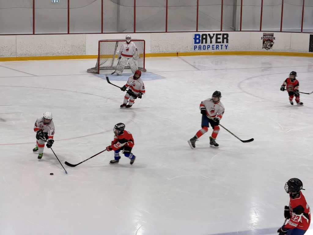 Győzelem a Szekszárd ellen, szoros csata a Vojvodinával