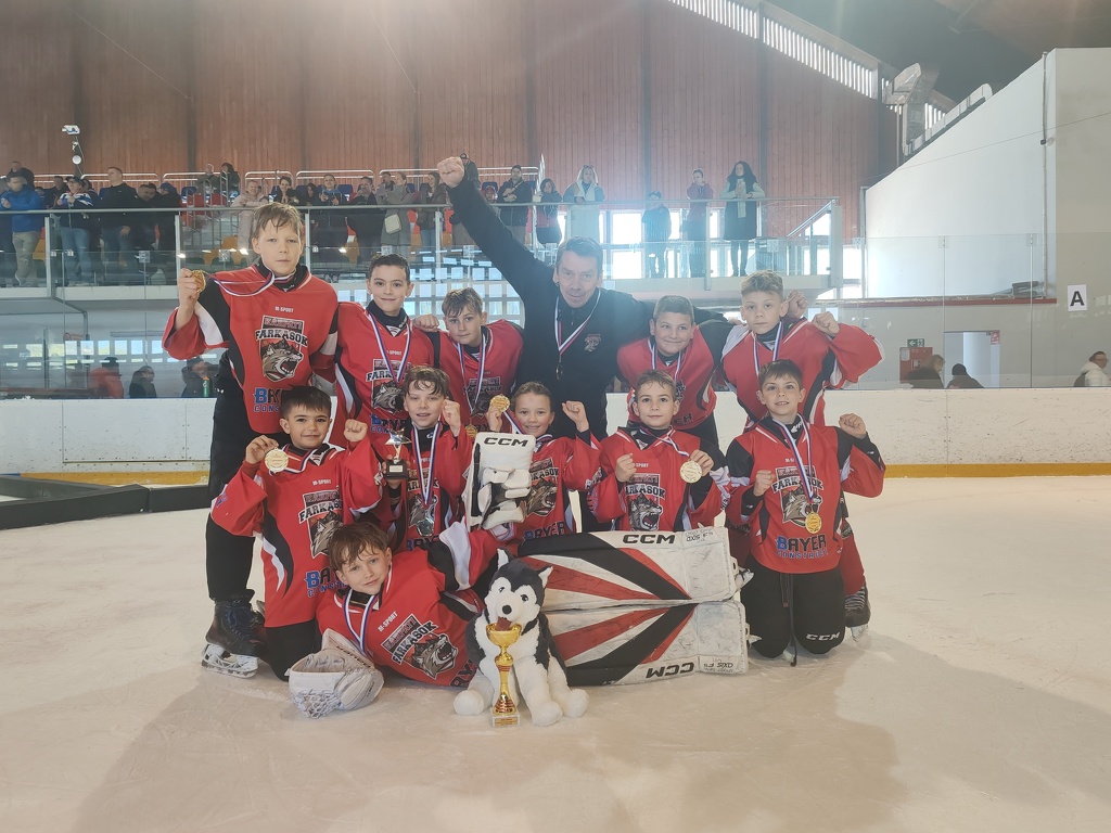Ezüstéremmel zárt U10-es csapatunk az EMHL ligában!