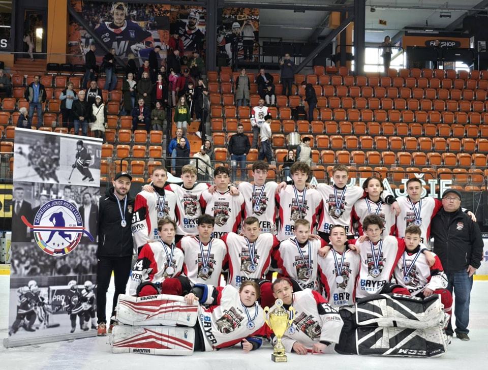 Ezüstérmet nyertünk a Carpathian Hockey League-ben!