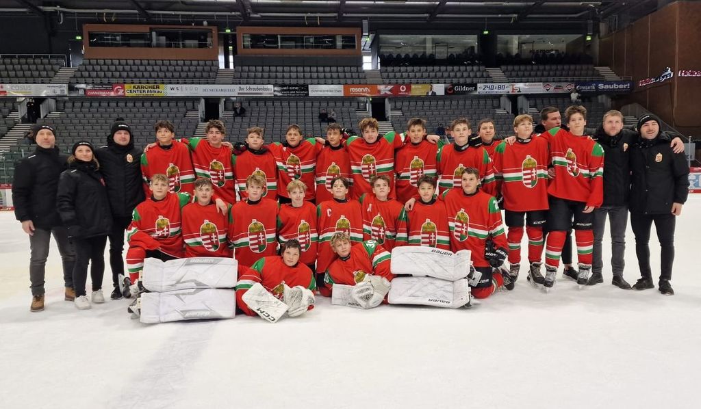 Kárpáti Farkasok-játékos is ott volt az U14-es jégkorong-válogatott németországi tornáján